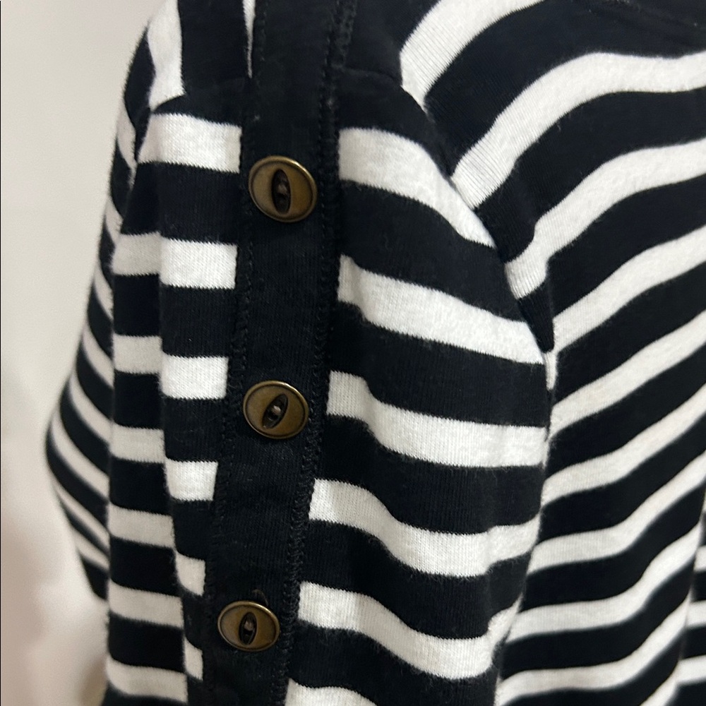 Ralph Lauren Black and White Striped Tee - Picture 4 of 5